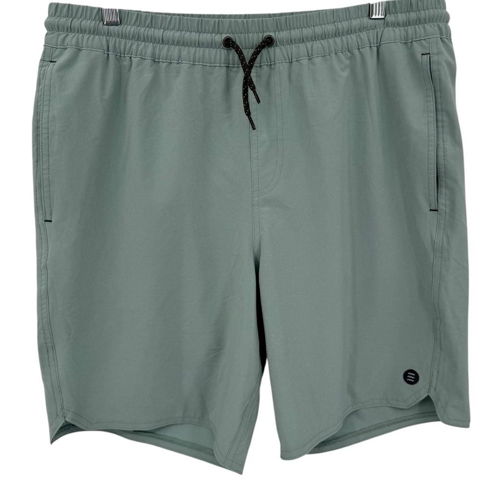 FREE FLY MEN’S LINED SWELL SHORTS COSTAL SAGE GREEN AQUA STRETCH FISHING